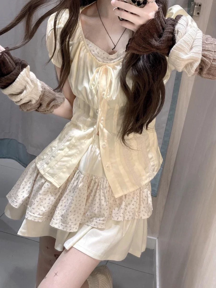 Summer Clothing Accessories - 甘い花柄のツーピースセット レディース 夏 ドーパミン風 可愛いシャツ ケーキスカート