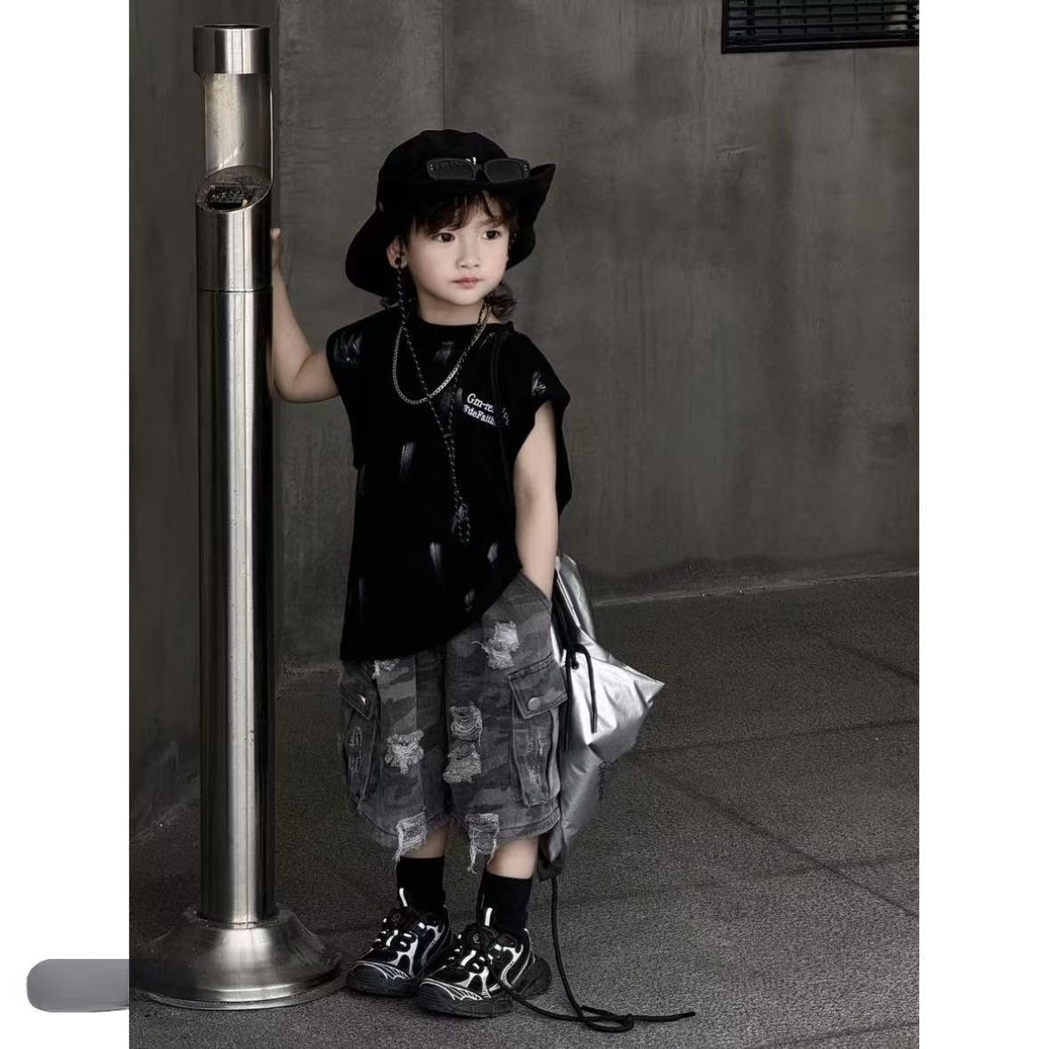 夏の新しい赤ちゃん男の子服韓国落書き新しいルーズベストノース - Summer Clothing Drawing For Kids のレビューと価格