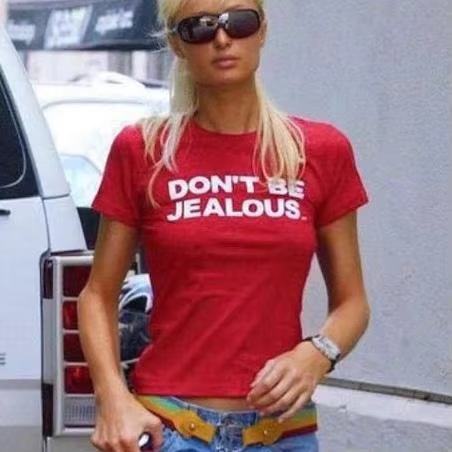 パリス・ヒルトン「don't Be Jealous」プリント - Summer Clothing In Paris のレビューと価格